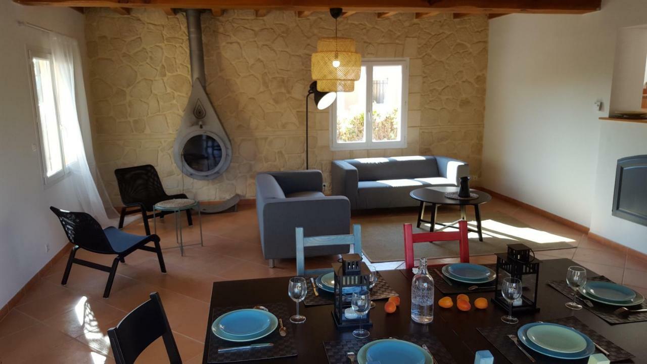 Maison Les Pins Aigues-Mortes Esterno foto