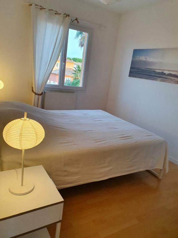Maison Les Pins Aigues-Mortes Esterno foto